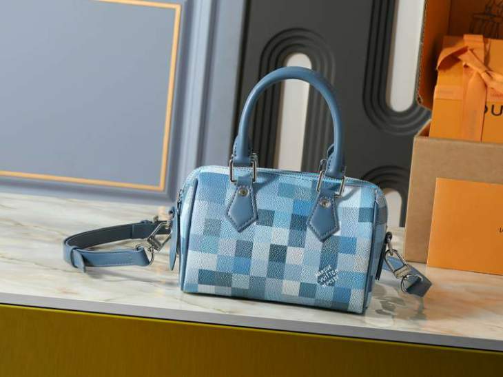 Picture of Louis Vuitton Handbags _SKUfw236446389fw